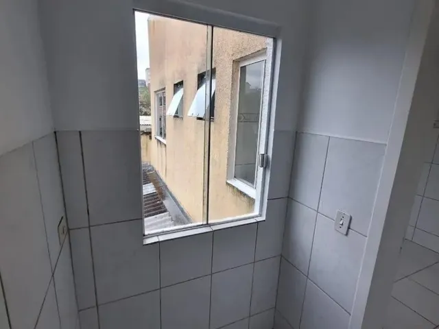 Apartamento 2 quartos e 2 banheiros, à venda, no bairro Campina da Barra em Araucária