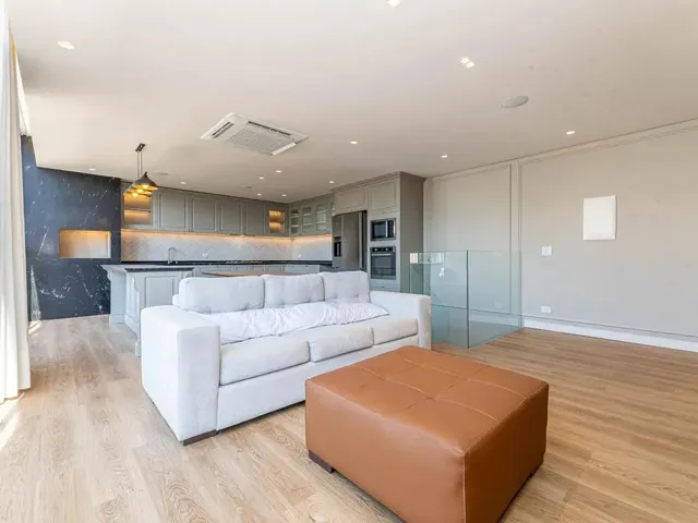 Apartamento 2 quartos e 1 banheiro, à venda, no bairro Vila Izabel em Curitiba