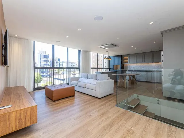 Apartamento 2 quartos e 1 banheiro, à venda, no bairro Vila Izabel em Curitiba