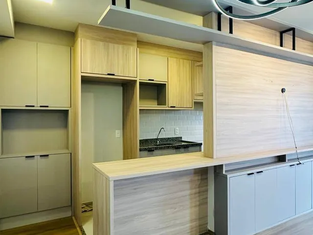 Apartamento 2 quartos e 2 banheiros, para alugar, no bairro Aurora em Londrina