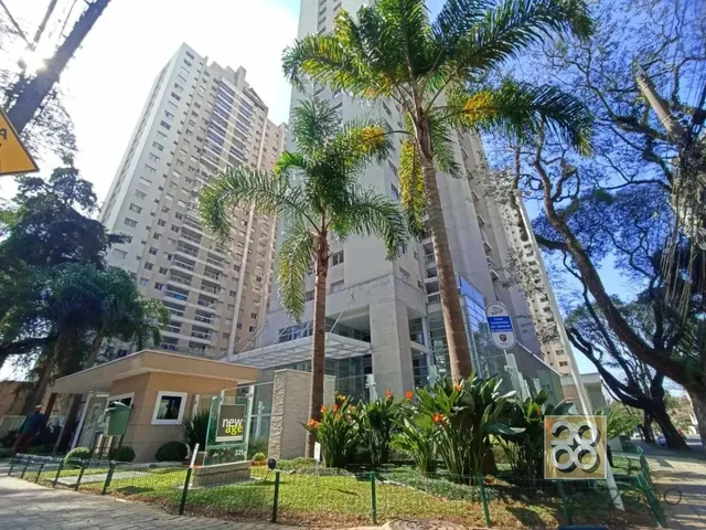 Apartamento 2 quartos e 1 banheiro, para alugar, no bairro Portão em Curitiba