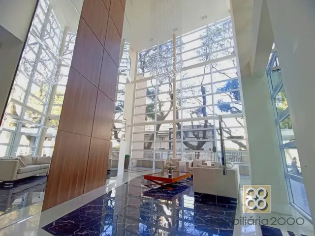 Apartamento 2 quartos e 1 banheiro, para alugar, no bairro Portão em Curitiba