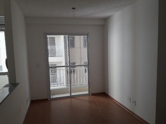 Apartamento com 50m² 2 quartos e 1 banheiro, à venda, no bairro Jardim Marilu em Carapicuíba