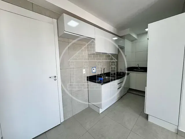 Apartamento 2 quartos e 1 banheiro, à venda ou para alugar, no bairro Vila Sofia em São Paulo