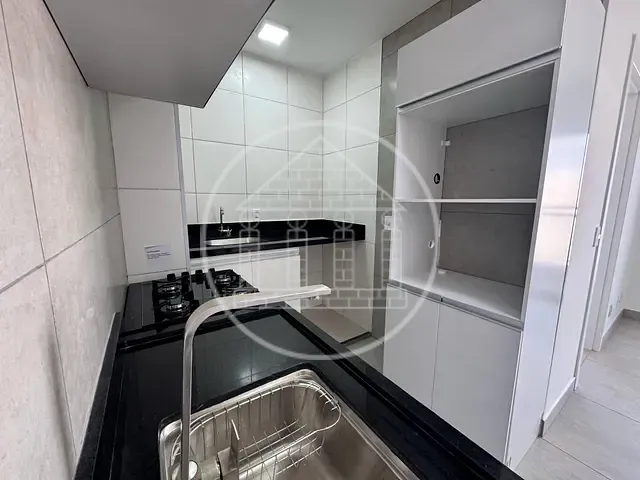 Apartamento 2 quartos e 1 banheiro, à venda ou para alugar, no bairro Vila Sofia em São Paulo