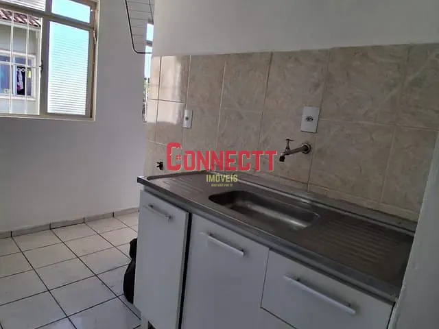 Apartamento 2 quartos e 1 banheiro, para alugar, no bairro Ipiranga em Ribeirão Preto