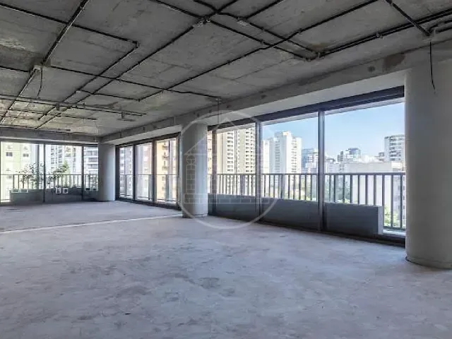 Apartamento 3 quartos e 5 banheiros, à venda, no bairro Vila Nova Conceição em São Paulo