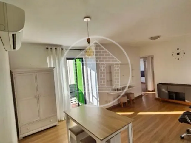 Apartamento 3 quartos e 2 banheiros, para alugar, no bairro Jd. Marajoara em São Paulo