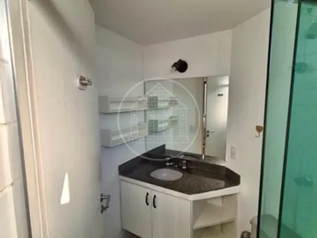 Apartamento 3 quartos e 2 banheiros, para alugar, no bairro Jd. Marajoara em São Paulo