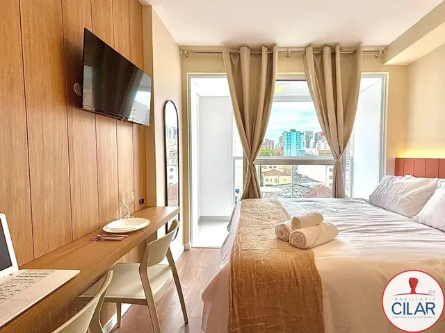 Apartamento 1 quarto e 1 banheiro, à venda, no bairro Centro em Curitiba