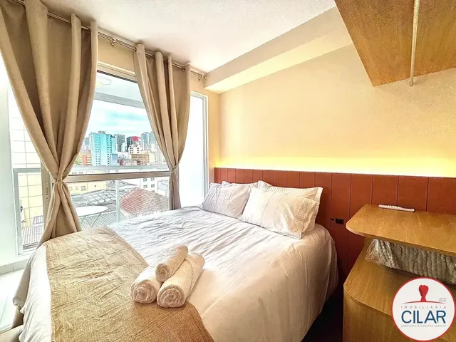 Apartamento 1 quarto e 1 banheiro, à venda, no bairro Centro em Curitiba