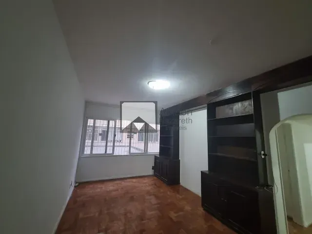 Apartamento 3 quartos e 2 banheiros, para alugar, no bairro Icaraí em Niterói