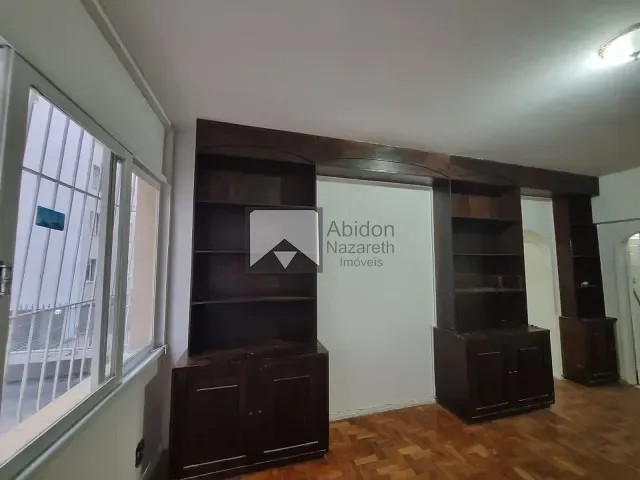 Apartamento 3 quartos e 2 banheiros, para alugar, no bairro Icaraí em Niterói
