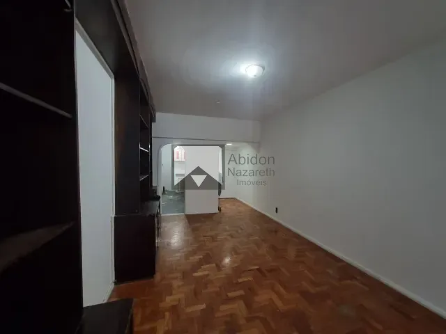 Apartamento 3 quartos e 2 banheiros, para alugar, no bairro Icaraí em Niterói