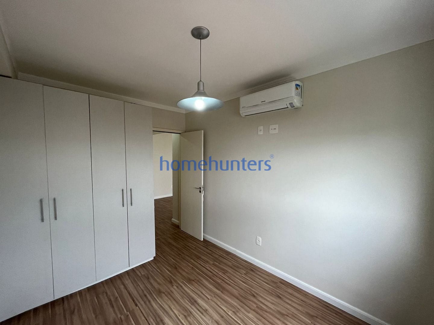 Apartamento à venda e aluguel com 1 quarto, 50m² - Foto 19