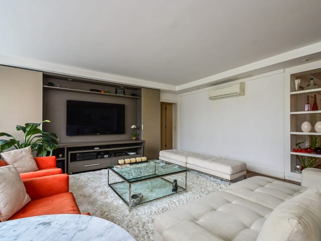 Apartamento com 177m² 3 quartos e 3 banheiros, à venda, no bairro Jardim Europa em São Paulo