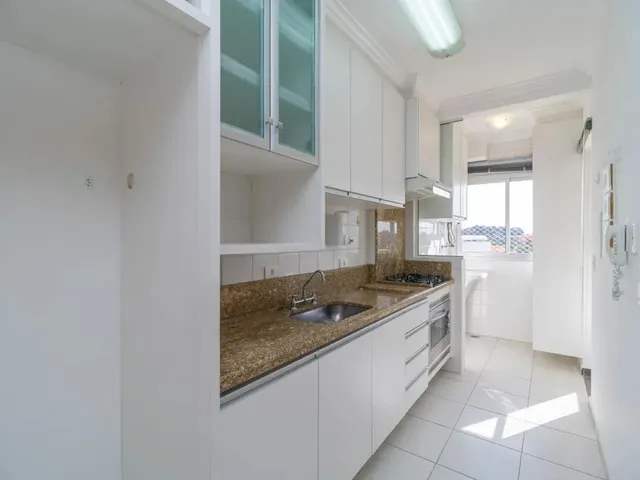 Apartamento 3 quartos e 1 banheiro, para alugar, no bairro Ecoville em Curitiba
