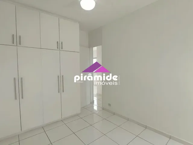 Apartamento com 56m² 2 quartos e 1 banheiro, para alugar, no bairro Vila Guaianazes em São José dos Campos