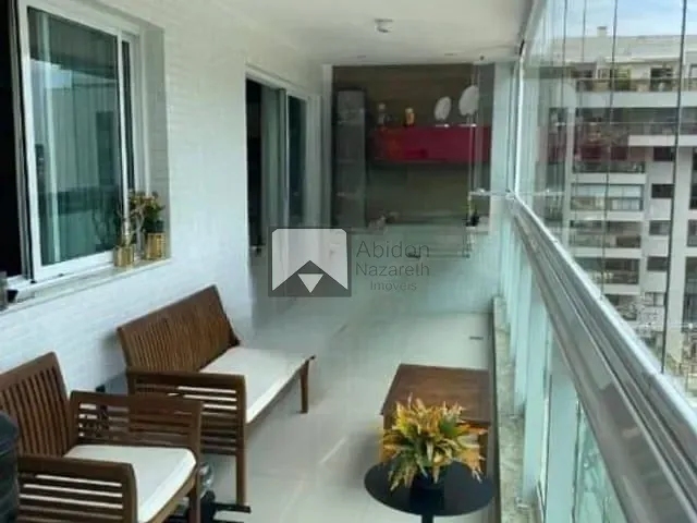Apartamento 3 quartos e 3 banheiros, à venda, no bairro Charitas em Niterói