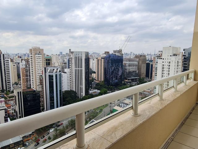 Foto do Apartamento - Apartamento à venda no elegante bairro do Itaim Bibi, localizado na cidade de São Paulo. | Vista Livre