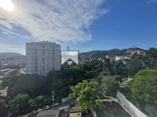 Apartamento com 85m² 2 quartos e 1 banheiro, à venda, no bairro Santa Rosa em Niterói