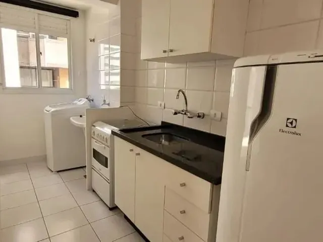 Apartamento 1 quarto e 1 banheiro, para alugar, no bairro Bigorrilho em Curitiba