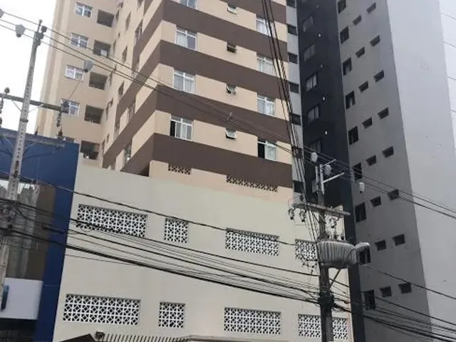 Apartamento 2 quartos e 1 banheiro, para alugar, no bairro Bigorrilho em Curitiba