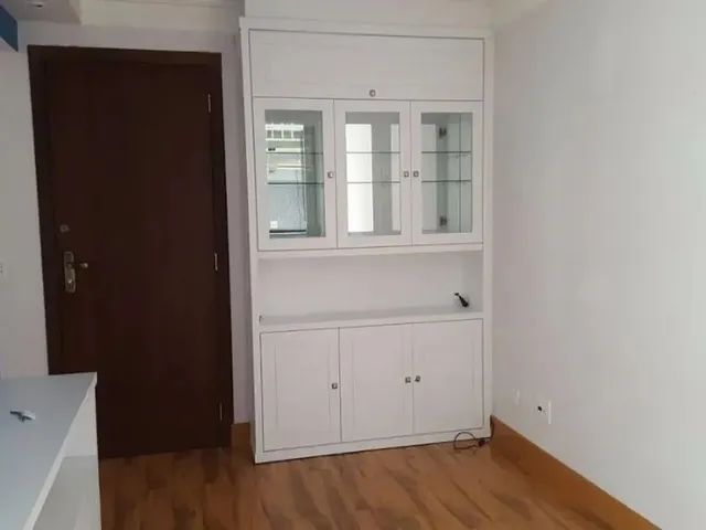 Apartamento 2 quartos e 1 banheiro, para alugar, no bairro Bigorrilho em Curitiba