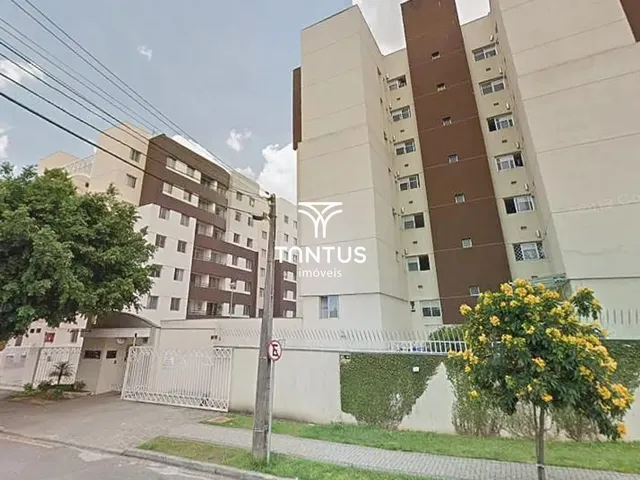 Apartamento 2 quartos e 2 banheiros, para alugar, no bairro Cabral em Curitiba