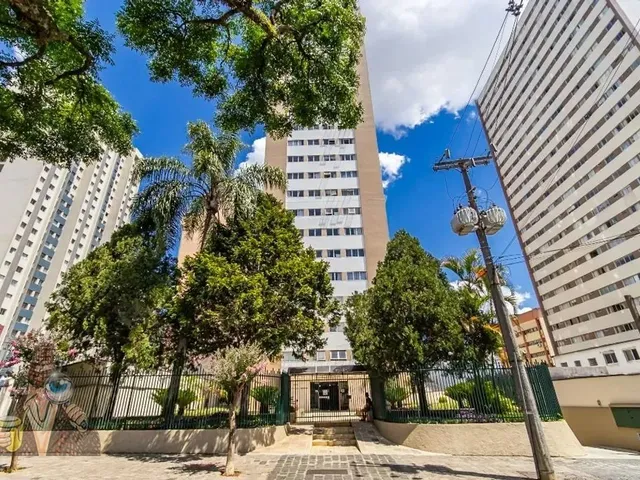 Apartamento 1 quarto e 1 banheiro, para alugar, no bairro Rebouças em Curitiba