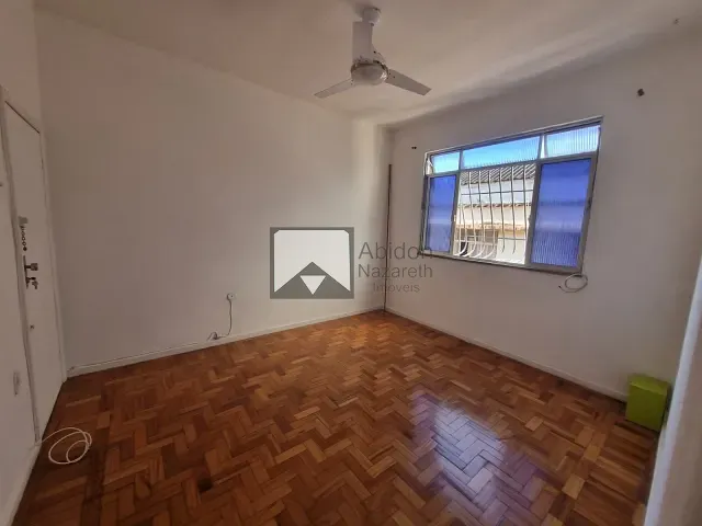 Apartamento com 70m² 2 quartos e 2 banheiros, para alugar, no bairro Icaraí em Niterói
