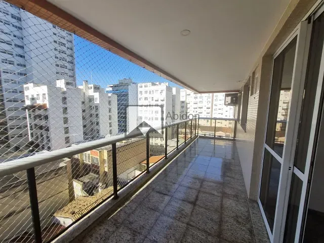 Apartamento 4 quartos e 2 banheiros, para alugar, no bairro Icaraí em Niterói