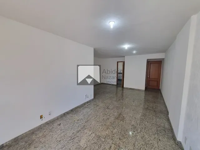 Apartamento 4 quartos e 2 banheiros, para alugar, no bairro Icaraí em Niterói