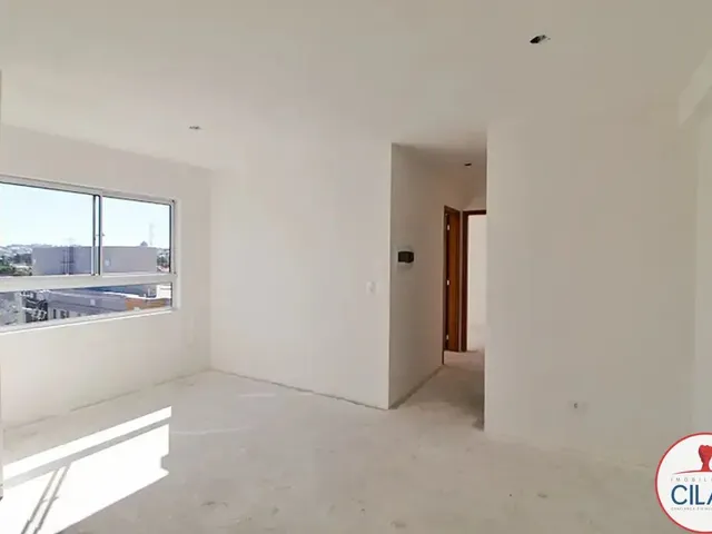Apartamento 2 quartos e 1 banheiro, à venda, no bairro Atuba em Curitiba