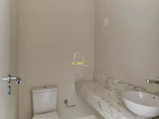 Apartamento 2 quartos e 2 banheiros, à venda, no bairro Cristo Rei em Curitiba