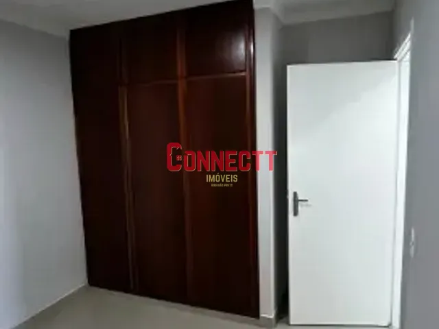 Apartamento com 65m² 2 quartos e 2 banheiros, à venda, no bairro Presidente Médici em Ribeirão Preto