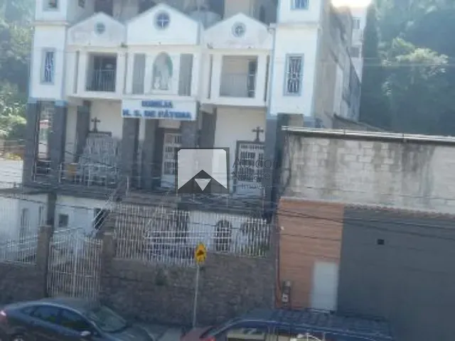 Apartamento com 100m² 2 quartos e 1 banheiro, à venda, no bairro Fátima em Niterói