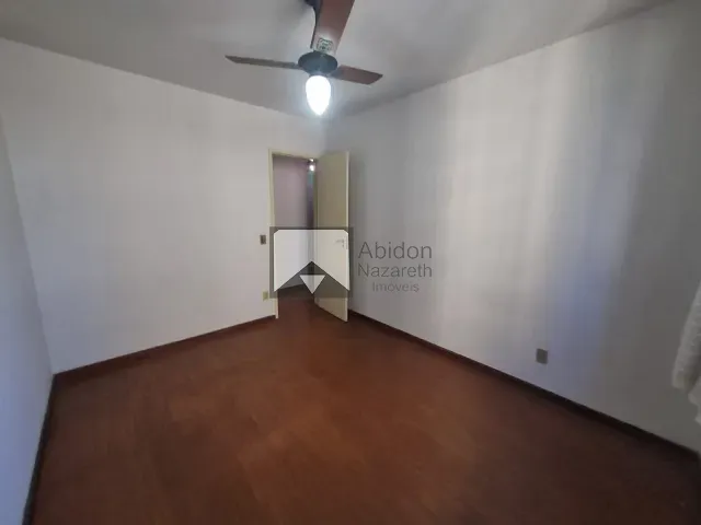 Apartamento 3 quartos e 1 banheiro, para alugar, no bairro Icaraí em Niterói