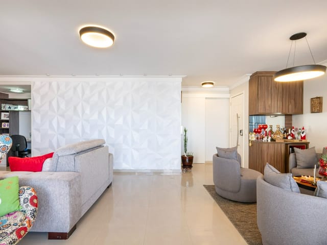 Apartamento com 134m² 4 quartos e 2 banheiros, à venda, no bairro Jardim Olympia em São Paulo
