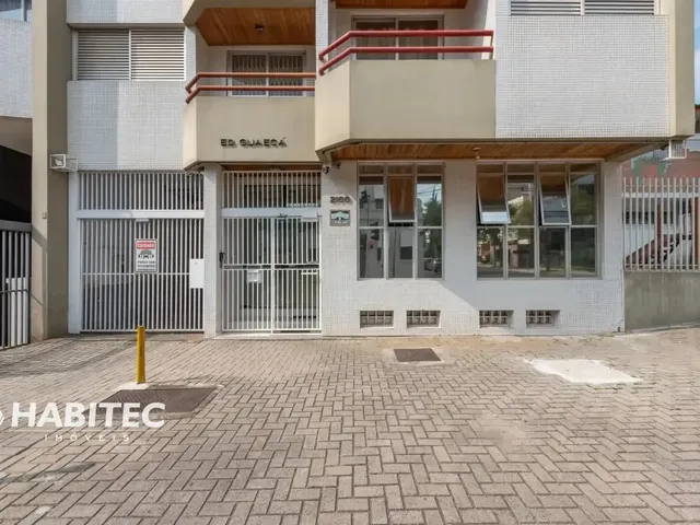 Apartamento 1 quarto e 1 banheiro, para alugar, no bairro Centro em Curitiba