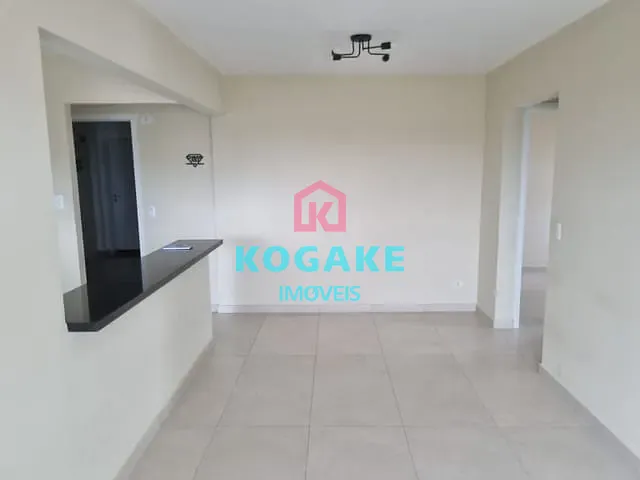 Apartamento 2 quartos e 1 banheiro, para alugar, no bairro Parque Industrial em São José dos Campos