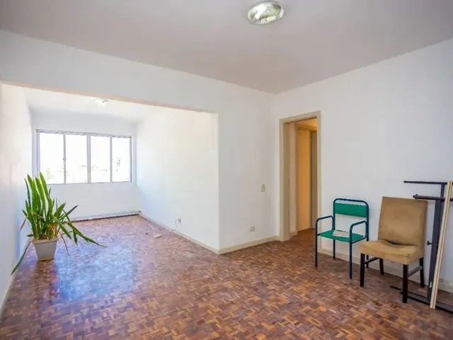 Apartamento 2 quartos e 1 banheiro, para alugar, no bairro Alto da Glória em Curitiba