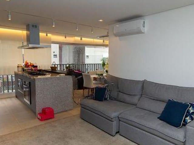 Foto do Apartamento - Apartamento à venda no renomado bairro de Pinheiros, situado na cidade de São Paulo. Este é um imóvel que combina charme e praticidade. | Vista Livre
