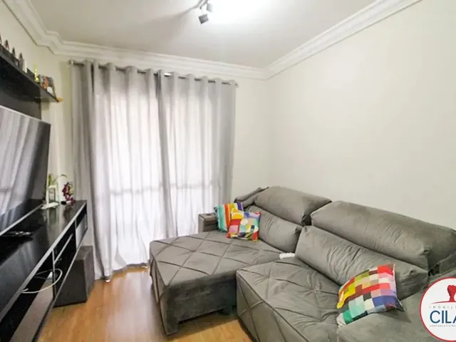 Apartamento 2 quartos e 1 banheiro, para alugar, no bairro Água Verde em Curitiba