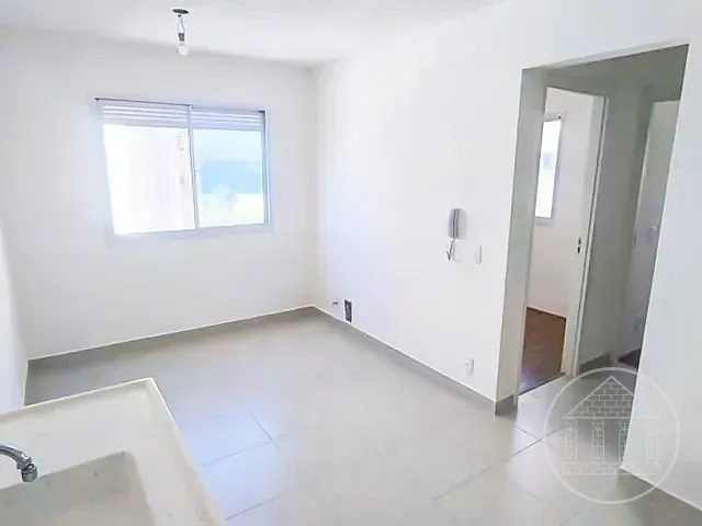 Apartamento 2 quartos e 1 banheiro, para alugar, no bairro Socorro em São Paulo