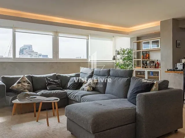 Apartamento com 180m² 2 quartos e 2 banheiros, à venda, no bairro Vila Nova Conceição em São Paulo
