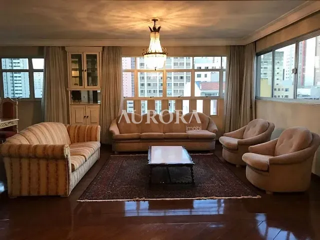 Apartamento com 352m² 5 quartos e 5 banheiros, à venda, no bairro Centro em Londrina