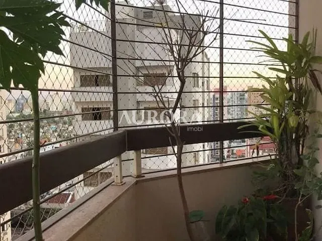 Apartamento com 352m² 5 quartos e 5 banheiros, à venda, no bairro Centro em Londrina