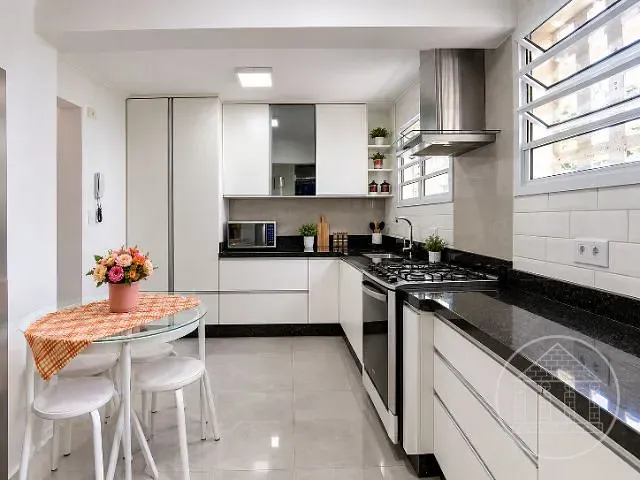 Apartamento com 79m² 2 quartos e 3 banheiros, à venda, no bairro Santo Amaro em São Paulo