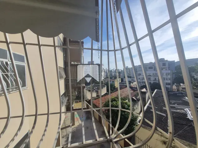 Apartamento com 95m² 2 quartos e 2 banheiros, à venda, no bairro Santa Rosa em Niterói